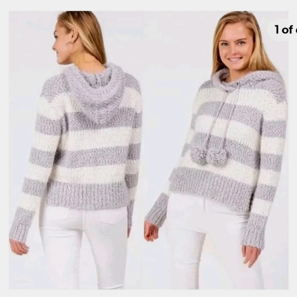 Harper Heritage Sweaters - Harper Heritage Gray White Striped Hooded Sweater Cozy Puff Ball Drawstring Sz M
